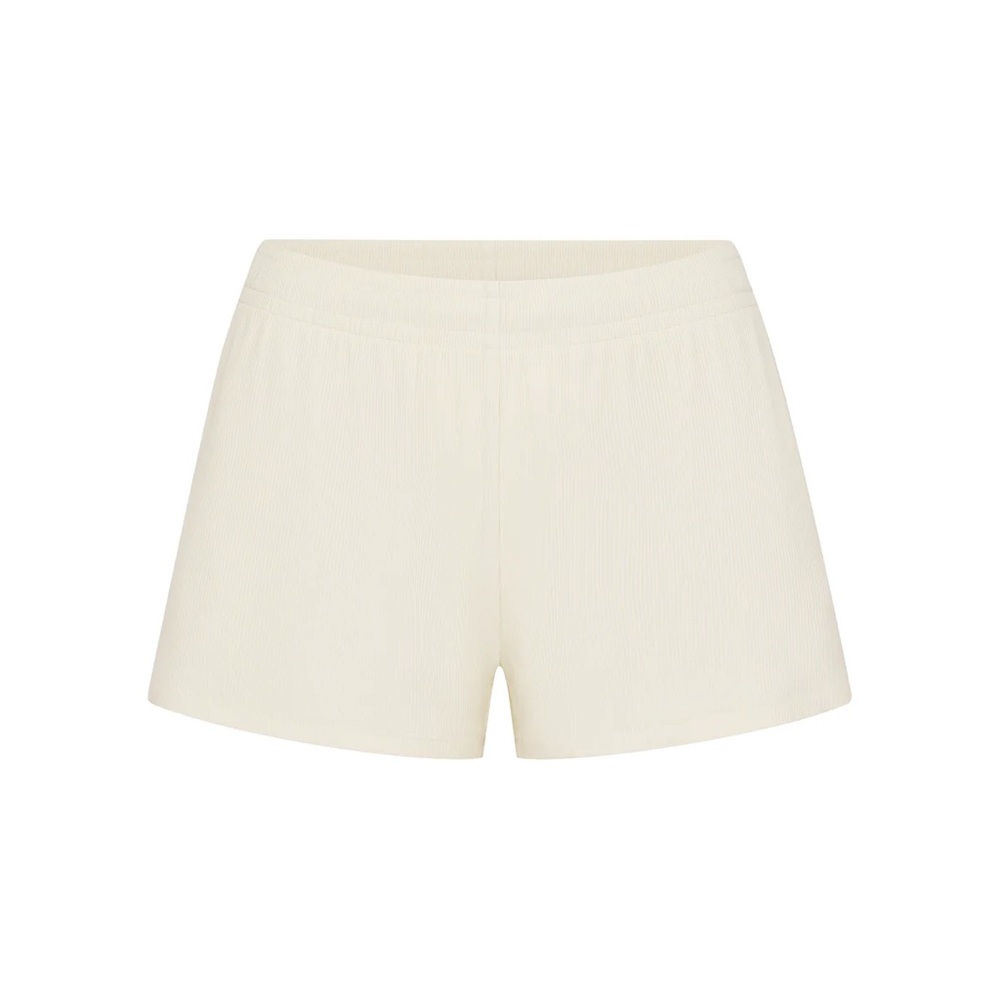 {SKIMS} SOFT LOUNGE LOOSE SHORT [BONE]